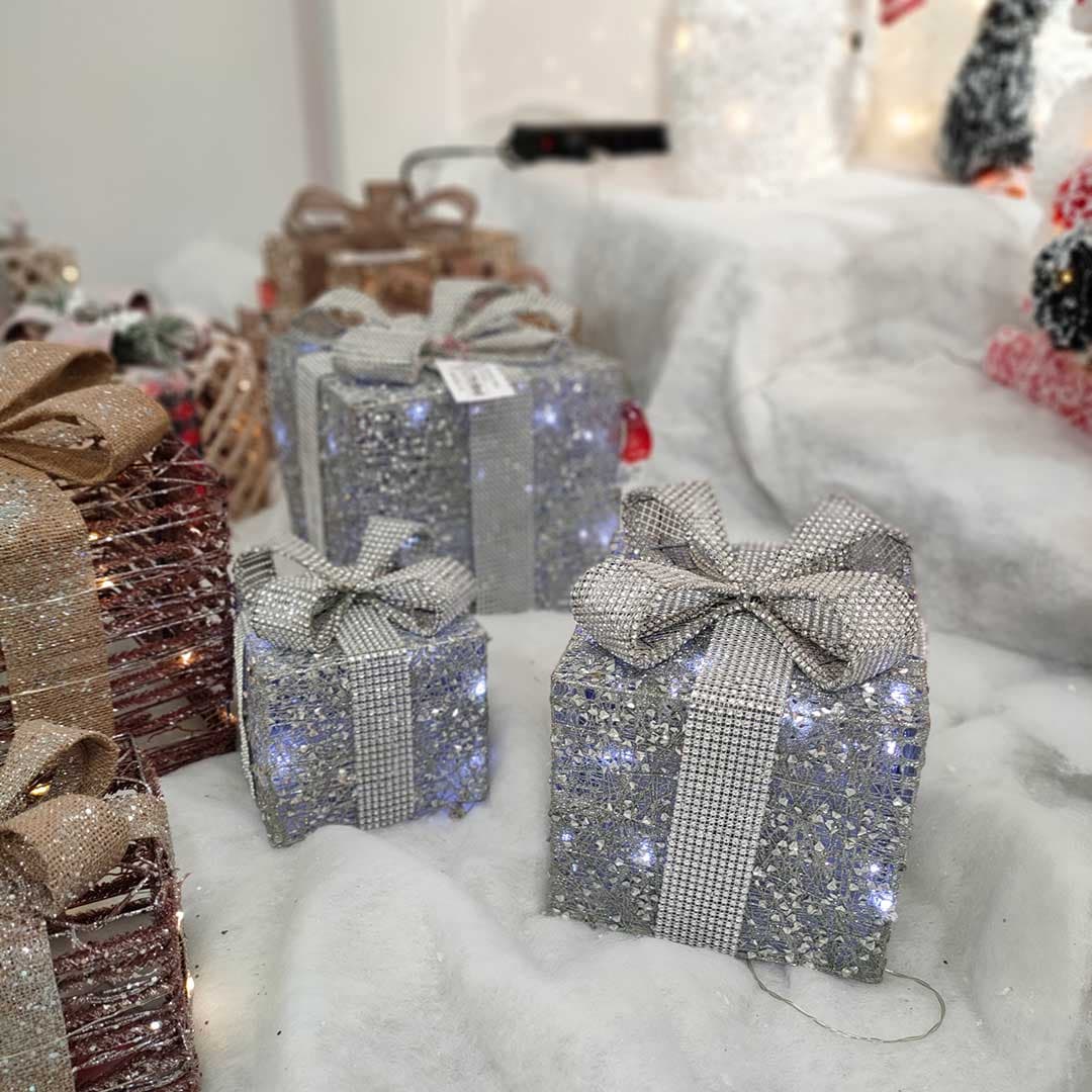 Poklon Kutije Sa LED Sijalicama Glossy Srebrne