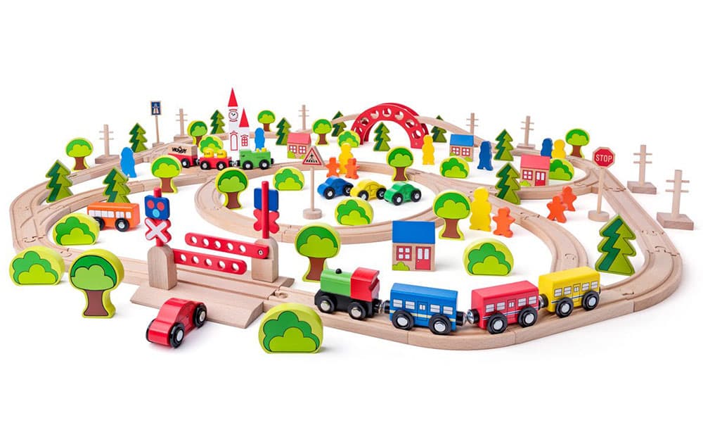 WOODY Velika drvena pruga sa vozovima i dodacima 120 delova Maxi 93063