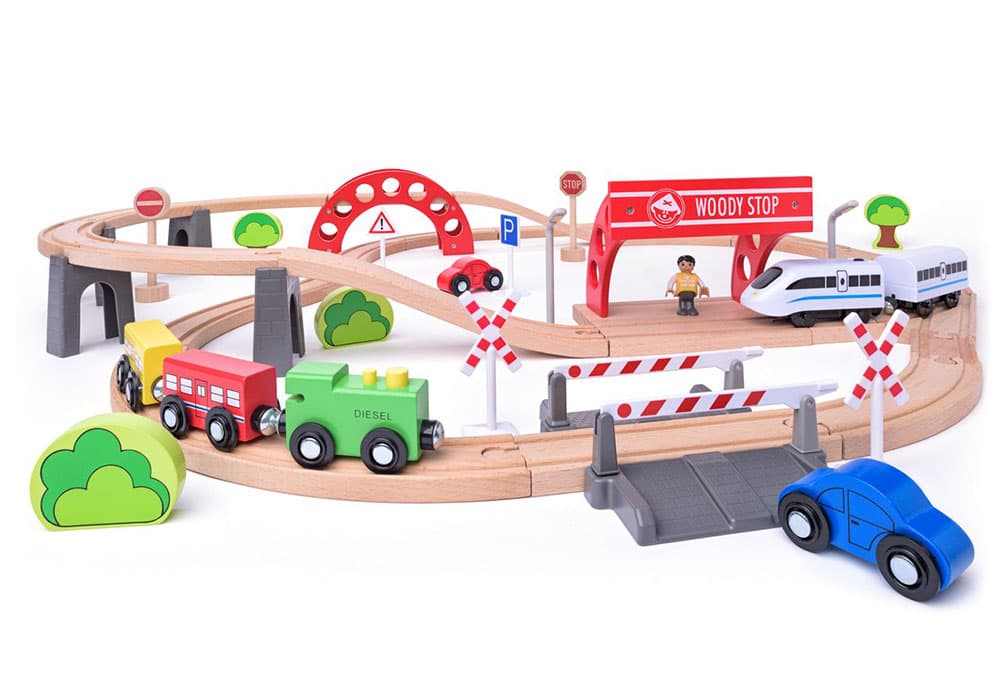 WOODY Drvena pruga sa brzim vozom 60 delova 93064