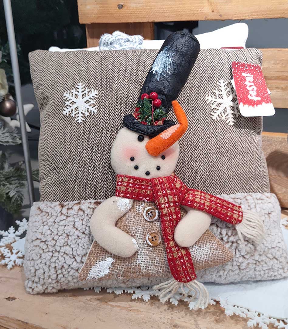 Jastuče Sneško Novogodišnje 3D 40 x 40 cm