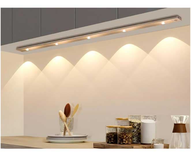 Lampa sa punjivom baterijom i senzorom pokreta Crna CLCGE-50P/BK