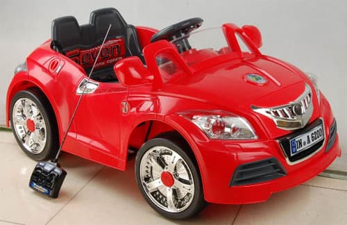 Auto na akumulator 208 red