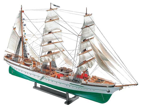 Revell  maketa Gorch Fock RV05412/150