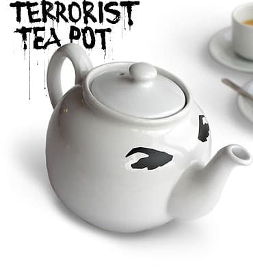 SuckUK Čajnik Terorist