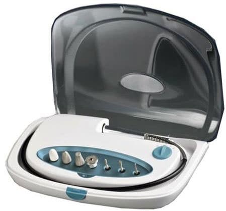 Ardes profesionalni manikir i pedikir set ARM287