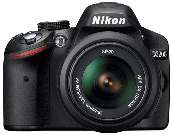 Nikon SLR fotoaparat D3200 Crni + objektivi 18-55VR i 55-200VR