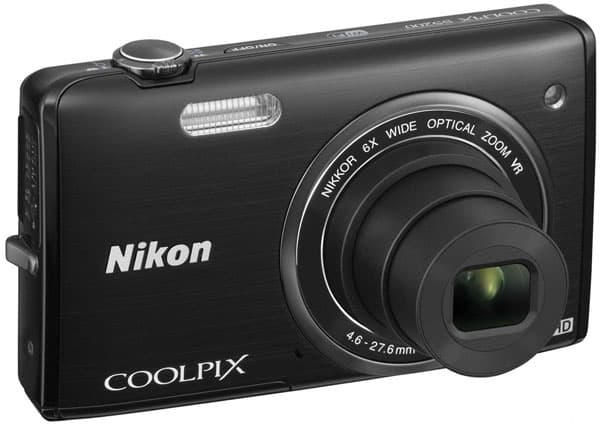 Nikon Digitalni Fotoaparat CoolPix S5200 crna