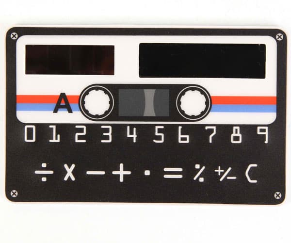 Kikkerland solarni kalkulator u obliku audio kasete CC08