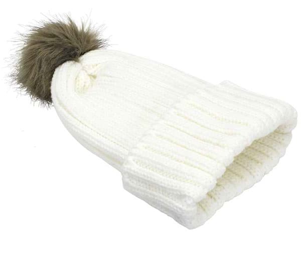 Ženska zimska kapa Fuzz prljavo bela