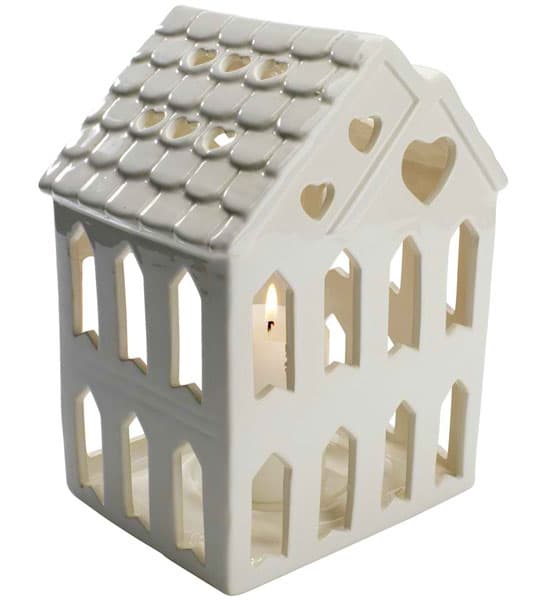 Fenjer u obliku kućice