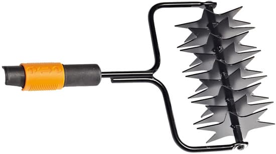 Spajker za provetravanje zemlje Fiskars 136524 023531