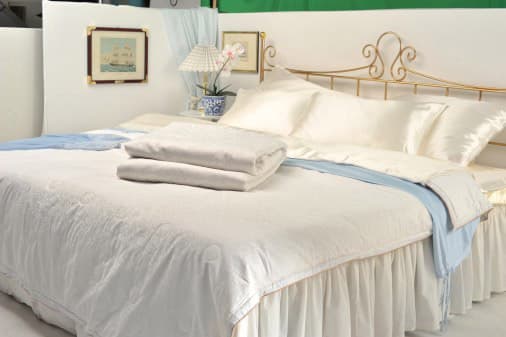 Svileni pokrivač Venezia za sva godišnja doba 200x200cm