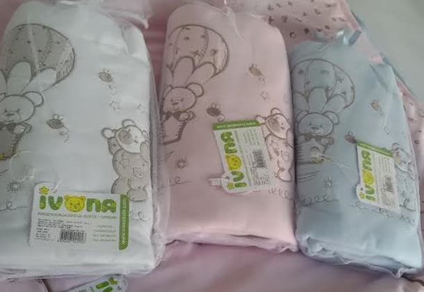 Dečiji prekrivač za krevetac ili kolica Love