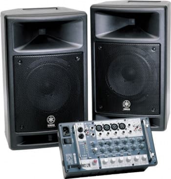 Yamaha STAGEPAS 300 Portable PA System