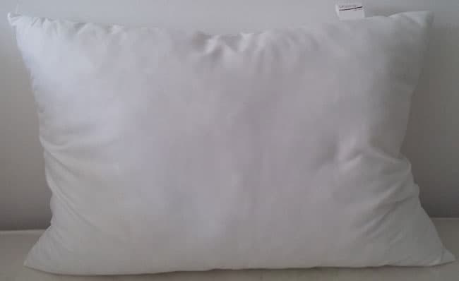 Jastuk Romance bela 50x70