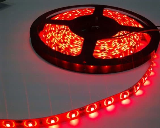 LED traka Crvena 60 Led/m 14.4W/m 5m kotur XLED-5050R-60 021011