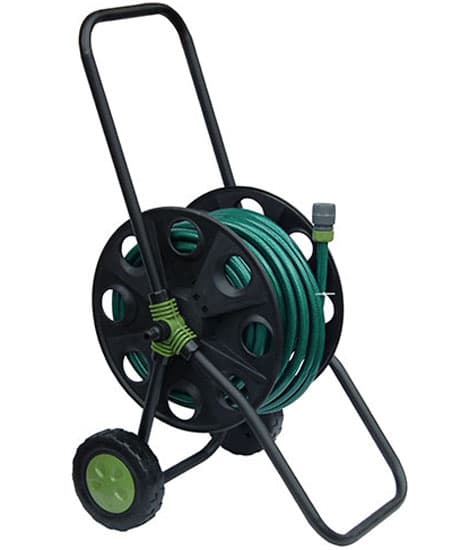 Prenosiva motalica za baštensko crevo sa točkićima 402