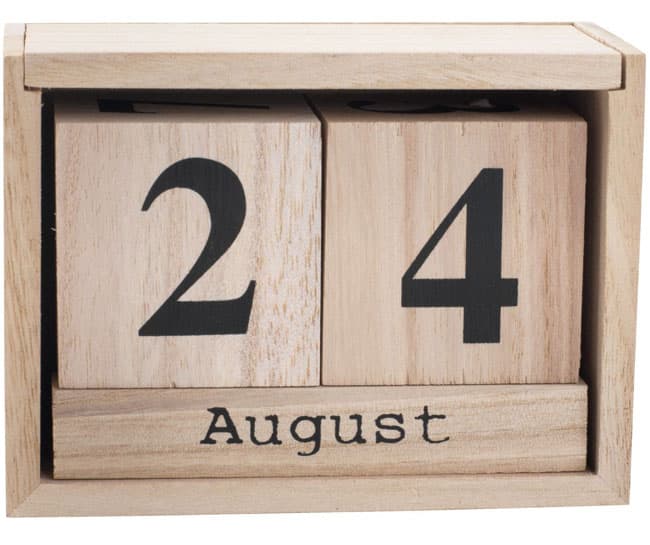 Stoni drveni kalendar Mat