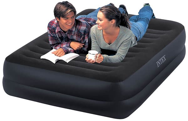 Intex krevet na naduvavanje sa Fiber-Tech tehnologijom i ugrađenom pumpom za naduvavanje 64124