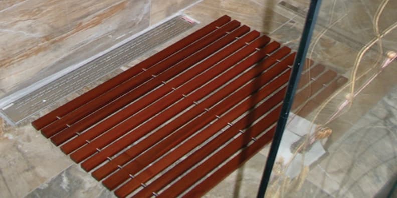 Podloga za kupatilo od tikovine