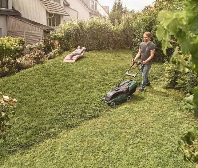 Bosch AdvancedRotak 650 električna kosačica 06008B9100