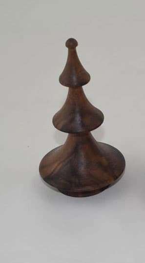 Jelkica Zima od orahovog drveta 10 cm