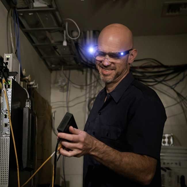 Vizmaxx Magnibrite naočare sa ugrađenim LED svetlima