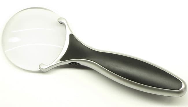 Lupa 3x sa LED osvetljenjem