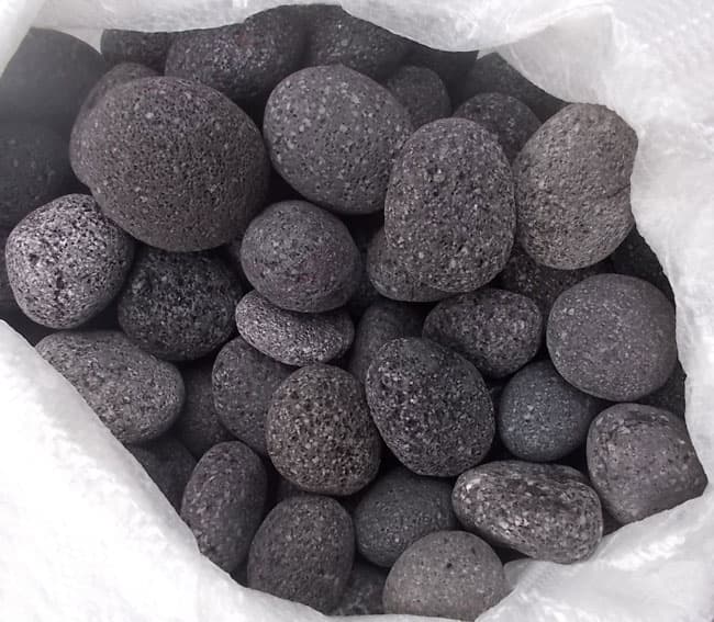 Dekorativni kamen Crna lava sa primesama 20kg