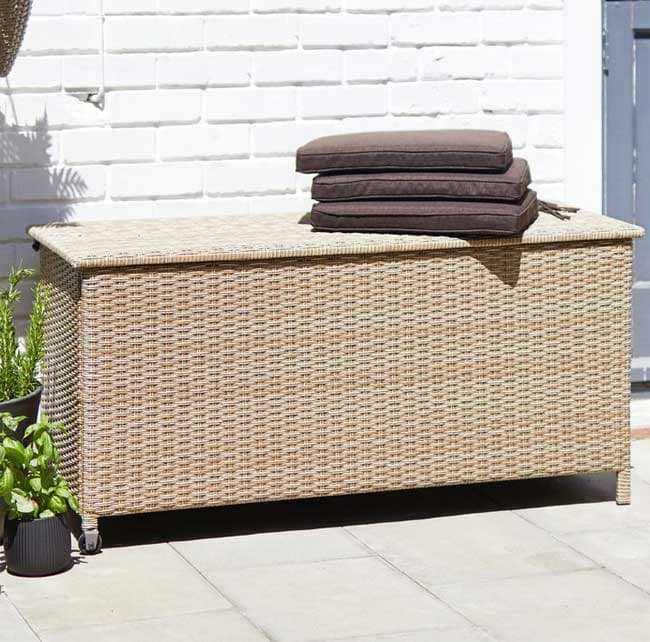 Veliki sanduk za odlaganje stvari od petana 133x64x55 natur