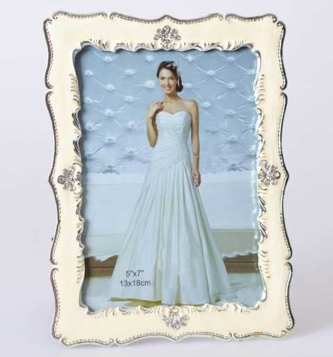 Metalni ram za fotografije dimenzija 13 x 18 cm 716108