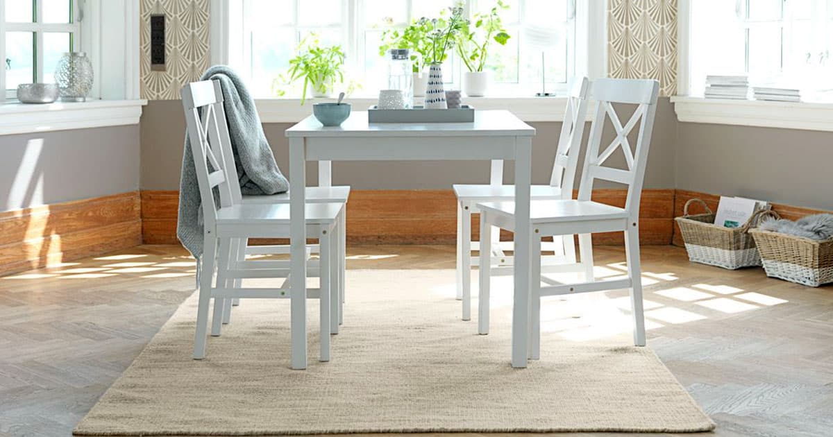 Trpezarijska Garnitura Ejby White - 4 Stolice i Sto