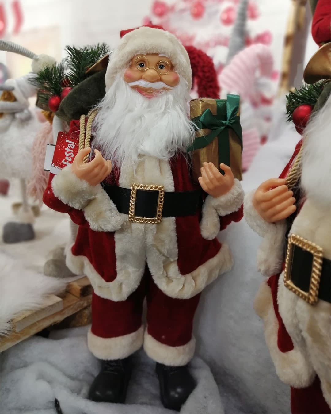 Deda Mraz Figura Christopher New 60 cm - Red